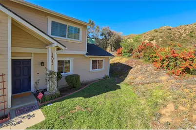 14047 Simshaw Avenue, Sylmar, CA 91342 - Photo 3