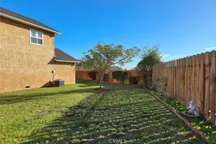 14047 Simshaw Ave, Sylmar, CA 91342 - Photo 27