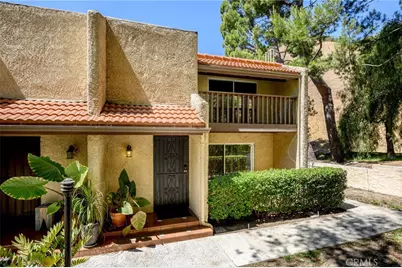 9555 Via Venezia, Burbank, CA 91504 - Photo 1