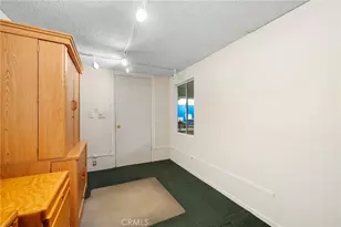 9555 Via Venezia, Burbank, CA 91504 - Photo 29