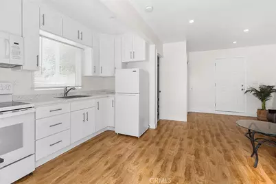 8827 -8829 Sylmar Avenue, Panorama City, CA 91402 - Photo 25