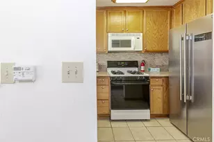 5325 Newcastle Ave, Encino, CA 91316 - Photo 19