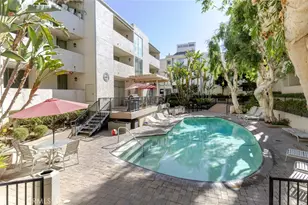 5325 Newcastle Ave, Encino, CA 91316 - Photo 23