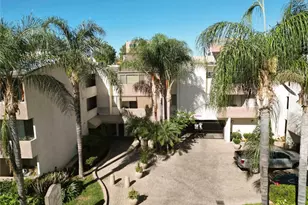 5325 Newcastle Ave, Encino, CA 91316 - Photo 7