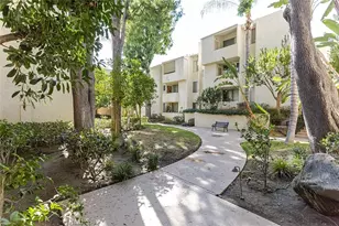 5325 Newcastle Ave, Encino, CA 91316 - Photo 27