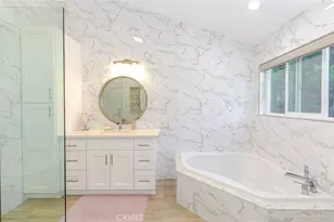 30030 Grandifloras Rd, Canyon Country, CA 91387 - Photo 19