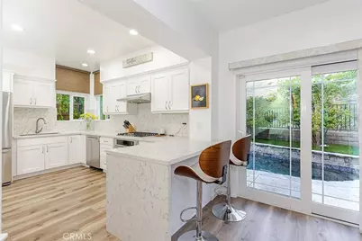 30030 Grandifloras Road, Canyon Country, CA 91387 - Photo 13