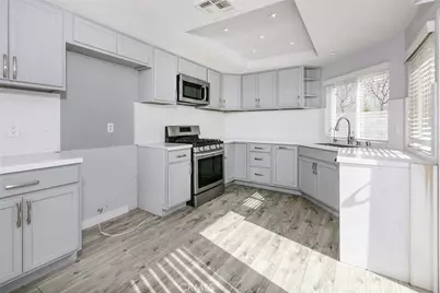 14071 Fenton Lane, Sylmar, CA 91342 - Photo 19