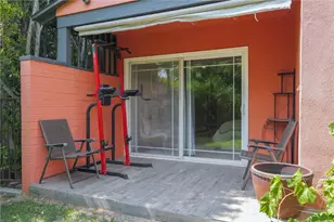 2528 N Orchard Dr, Burbank, CA 91504 - Photo 41