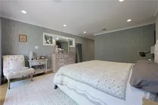 2528 N Orchard Dr, Burbank, CA 91504 - Photo 31