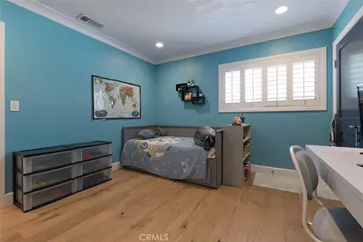 2528 N Orchard Drive, Burbank, CA 91504 - Photo 23