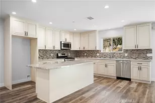 8600 Bluffdale Dr, Los Angeles, CA 91352 - Photo 11