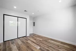 8600 Bluffdale Dr, Los Angeles, CA 91352 - Photo 23