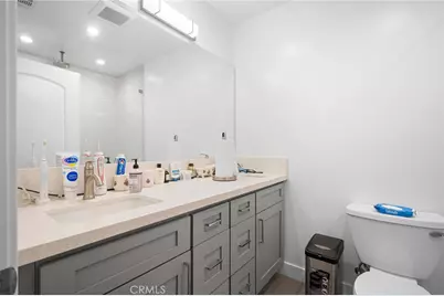 8600 Bluffdale Drive, Los Angeles, CA 91352 - Photo 45