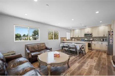 8600 Bluffdale Drive, Los Angeles, CA 91352 - Photo 37