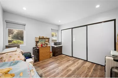 8600 Bluffdale Drive, Los Angeles, CA 91352 - Photo 43