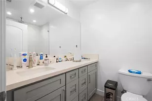 8600 Bluffdale Dr, Los Angeles, CA 91352 - Photo 45