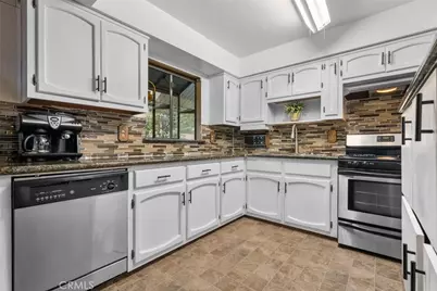 501 Catalina Road, Big Bear Lake, CA 92315 - Photo 17