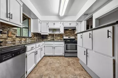 501 Catalina Road, Big Bear Lake, CA 92315 - Photo 17