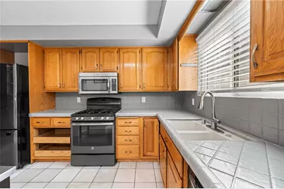 23151 Bigler Street, Woodland Hills, CA 91364 - Photo 15