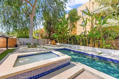 23151 Bigler Street, Woodland Hills, CA 91364 - Photo 43