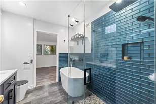 23151 Bigler St, Woodland Hills, CA 91364 - Photo 23