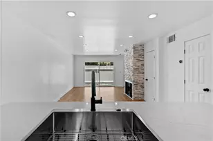 9019 Cedros Ave, Panorama City, CA 91402 - Photo 9