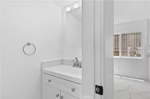 9019 Cedros Ave, Panorama City, CA 91402 - Photo 19