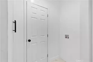 9019 Cedros Ave, Panorama City, CA 91402 - Photo 21