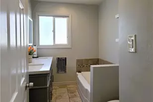 6637 Capps Ave, Reseda, CA 91335 - Photo 15