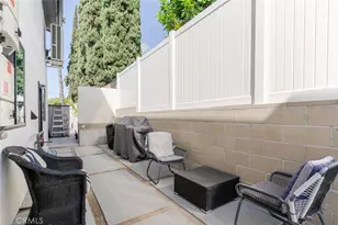 10861 Lindley Ave, Granada Hills, CA 91344 - Photo 51