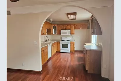 7754 Via Rosa Maria, Burbank, CA 91504 - Photo 5