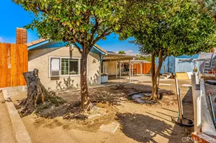 19230 Nearbrook St, Canyon Country, CA 91351 - Photo 3