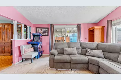 19230 Nearbrook Street, Canyon Country, CA 91351 - Photo 11