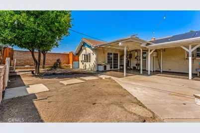 19230 Nearbrook Street, Canyon Country, CA 91351 - Photo 33