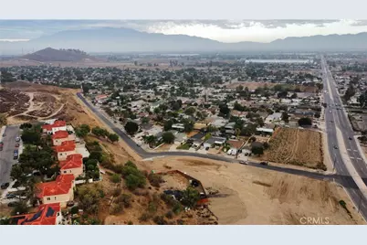 18661 5th, Bloomington, CA 92316 - Photo 15