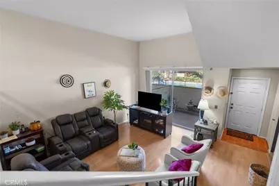 19545 Sherman Way #74, Reseda, CA 91335 - Photo 7