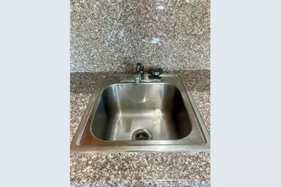 2121 James M Wood Boulevard #121, Los Angeles, CA 90006 - Photo 11