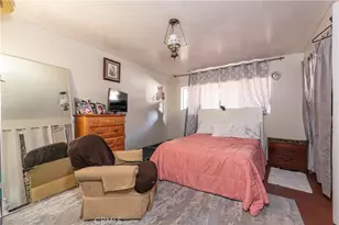 9205 Haddon Ave, Los Angeles, CA 91352 - Photo 17