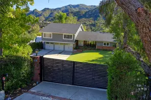 29846 Triunfo Dr, Agoura Hills, CA 91301 - Photo 1