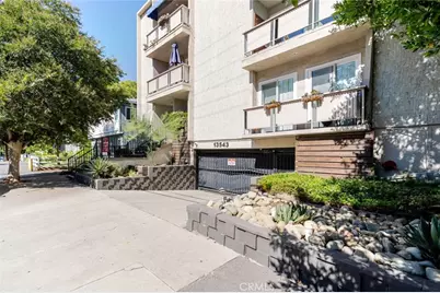 13543 Moorpark Street #7, Sherman Oaks, CA 91423 - Photo 1