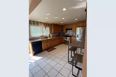 13765 Algranti, Sylmar, CA 91342 - Photo 15