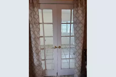 13765 Algranti, Sylmar, CA 91342 - Photo 17