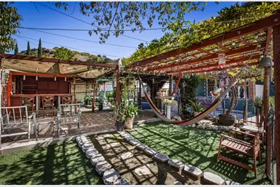 383 S Avenue 52, Los Angeles, CA 90042 - Photo 11