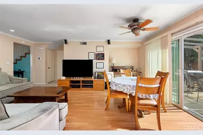 15410 Runnymede, Van Nuys, CA 91406 - Photo 7