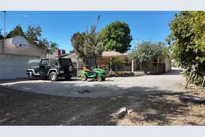 11320 Osborne, Sylmar, CA 91342 - Photo 29