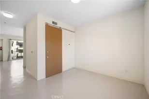 217 S Marengo, Pasadena, CA 91101 - Photo 15