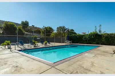 8736 Wyngate, Sunland, CA 91040 - Photo 41