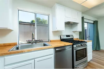 8736 Wyngate, Sunland, CA 91040 - Photo 7