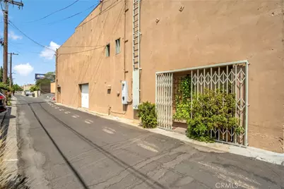 2912 -2916 Foothill Boulevard, La Crescenta, CA 91214 - Photo 3